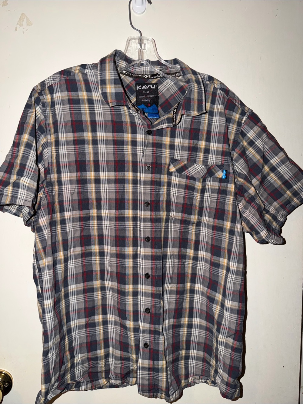 Kavu Men’s Gray Plaid Short-Sleeve Button-Down with Red & Cream Accents